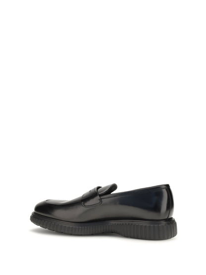 Ferragamo Brushed calfskin Loafers - Black