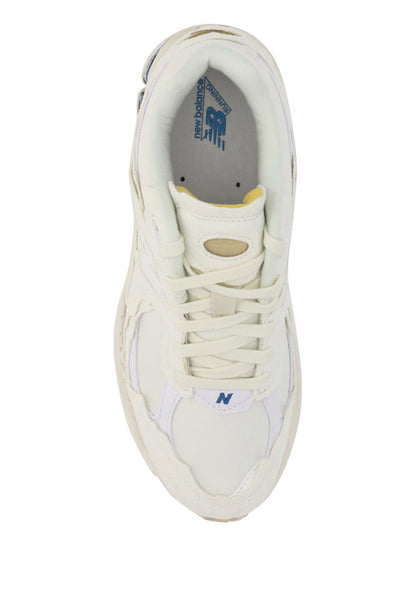 NEW BALANCE 2002R Sneakers
