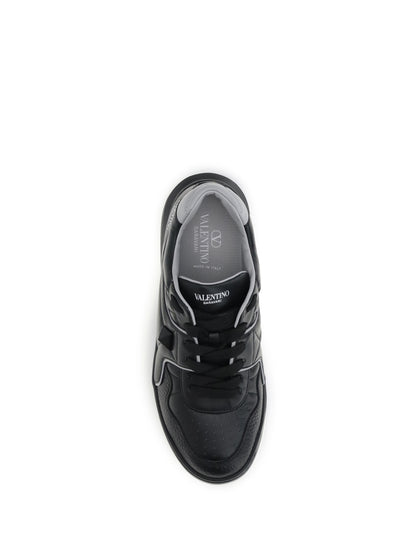 VALENTINO GARAVANI One Stud Low-Top Sneakers