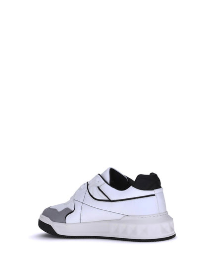 VALENTINO GARAVANI One Stud Low-Top Sneakers
