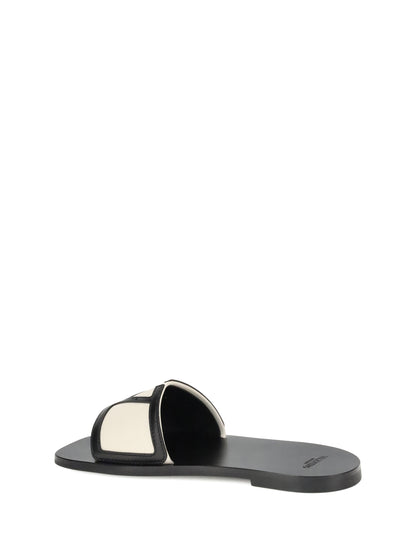 VALENTINO GARAVANI Viva Superstar Sandals