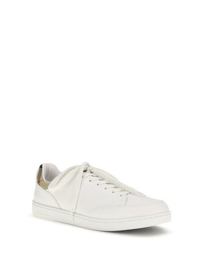 BURBERRY Low-Top Sneakers