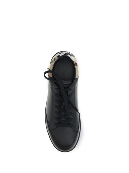 BURBERRY Set Sneakers