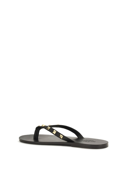 VALENTINO GARAVANI Rockstud thong Sandals