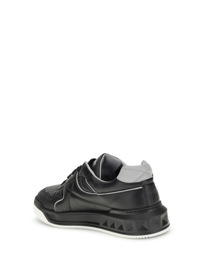 VALENTINO GARAVANI One Stud Low-Top Sneakers