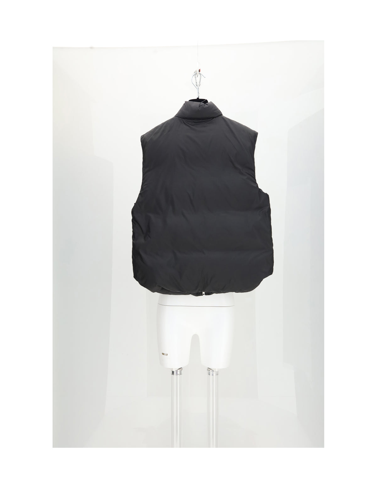 Celine SLEEVELESS PUFFER JACKET - Black