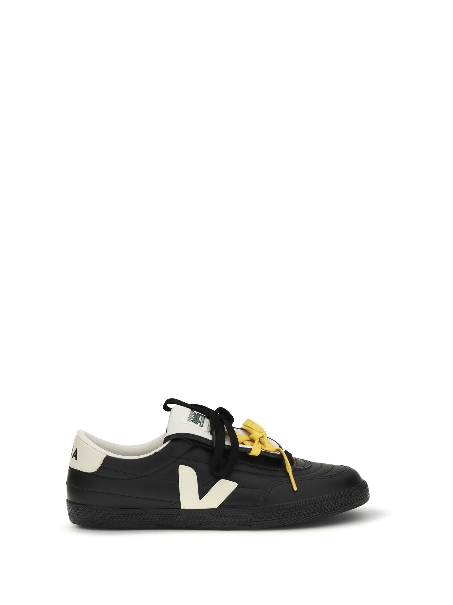 VEJA Panenka Sneakers
