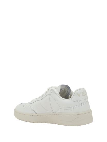 VEJA V-90 Sneakers