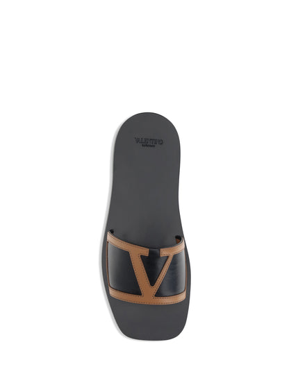 VALENTINO GARAVANI Viva Superstar Sandals