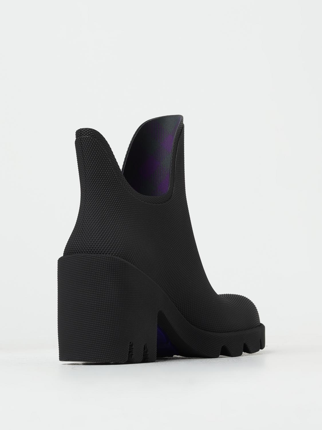 Burberry Flat Ankle Boots Woman Black