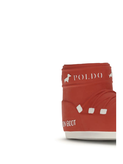 Moon Boot Sound Toy by Poldo x MoonBoot “Squeaky” - Red