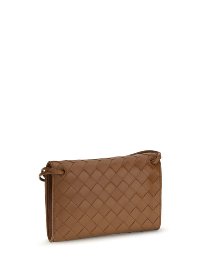 Bottega Veneta Andiamo Clutch Bag - Tannin-Muse Brass