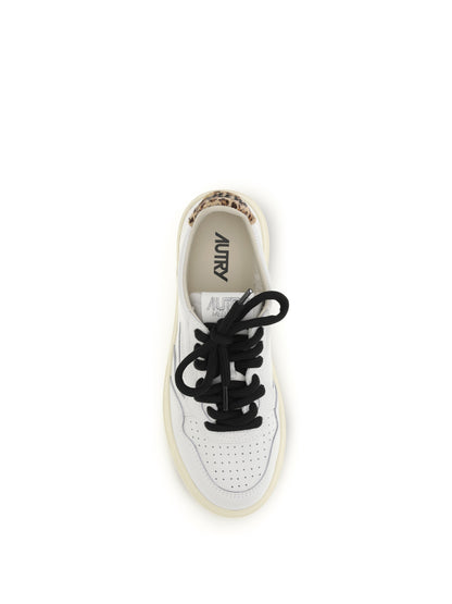 AUTRY Medalist Low leather Sneakers