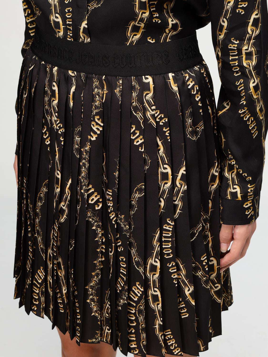 スカート VERSACE JEANS COUTURE Woman Skirt Black 77HAE820NS525 899 Versace Jeans Couture Skirt Woman Black 1 – Modishus
