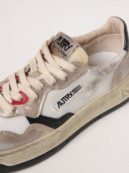Autry Sneakers Woman Gold