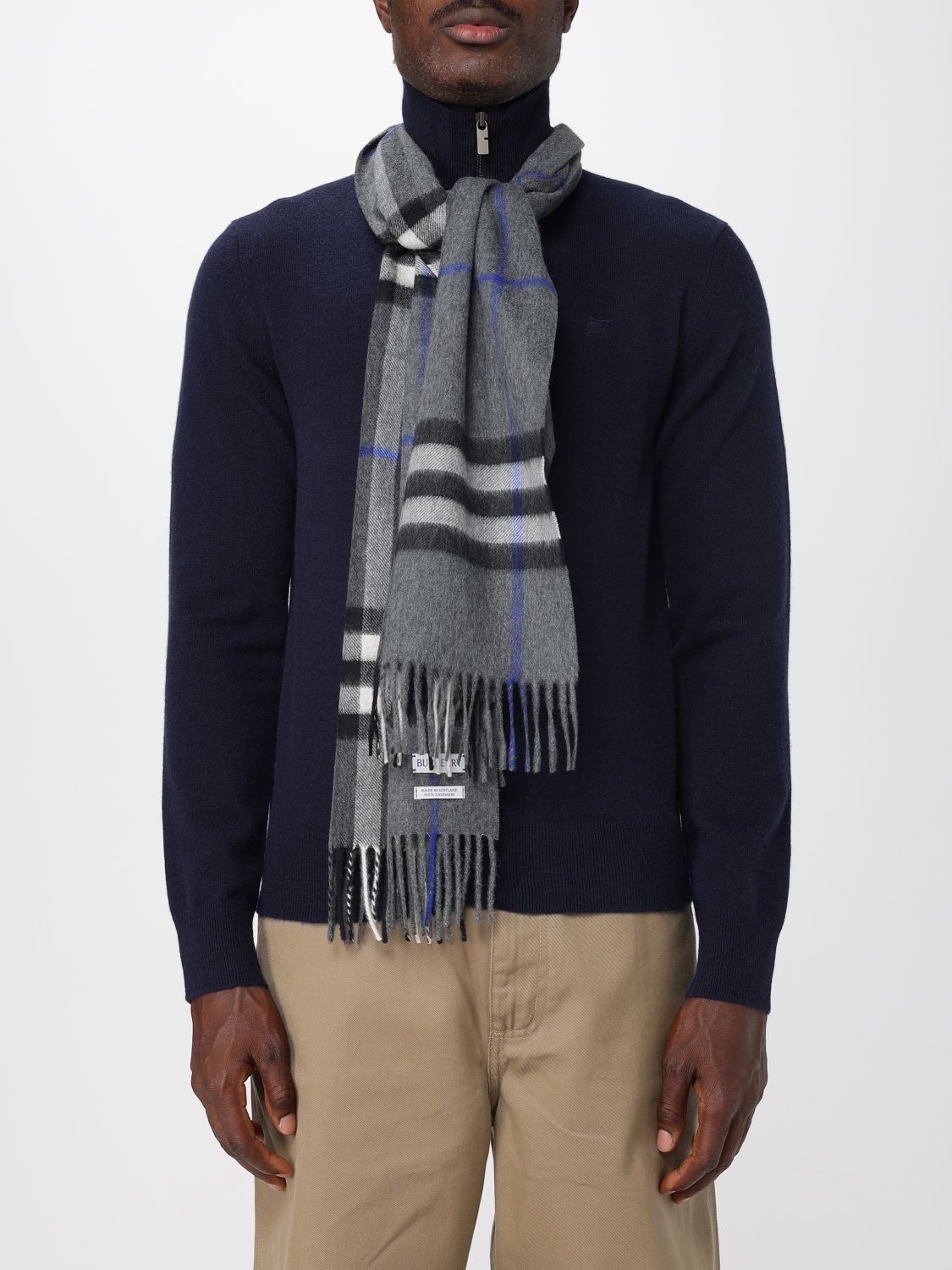 Burberry Scarf Men Grey