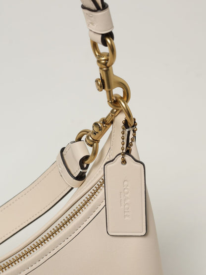 Coach Shoulder Bag Woman White