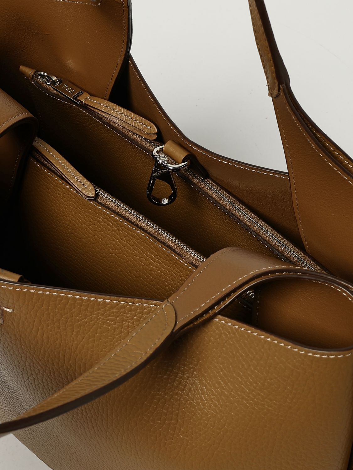 Tod's Shoulder Bag Woman Black – Modishus