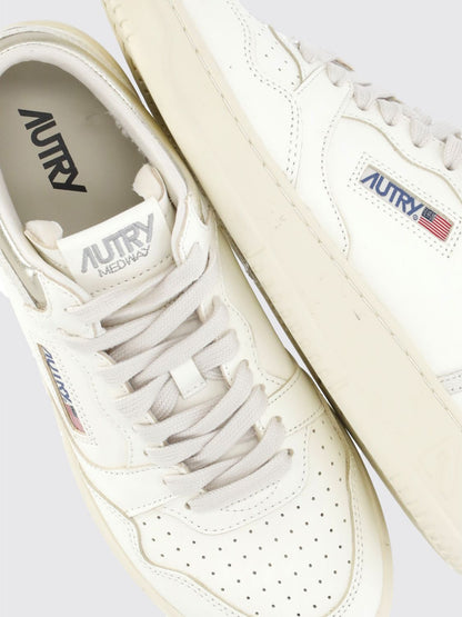 Autry Sneakers Woman Cream