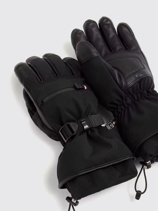 Moncler Gloves Woman Black