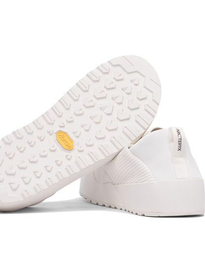 Arc'teryx "Kragg" sneakers - White