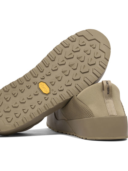 Arc'teryx "Kragg" sneakers - Beige