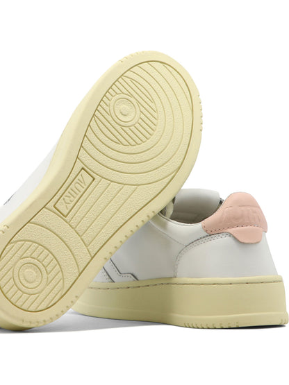 Autry "Medalist Low" sneakers - White