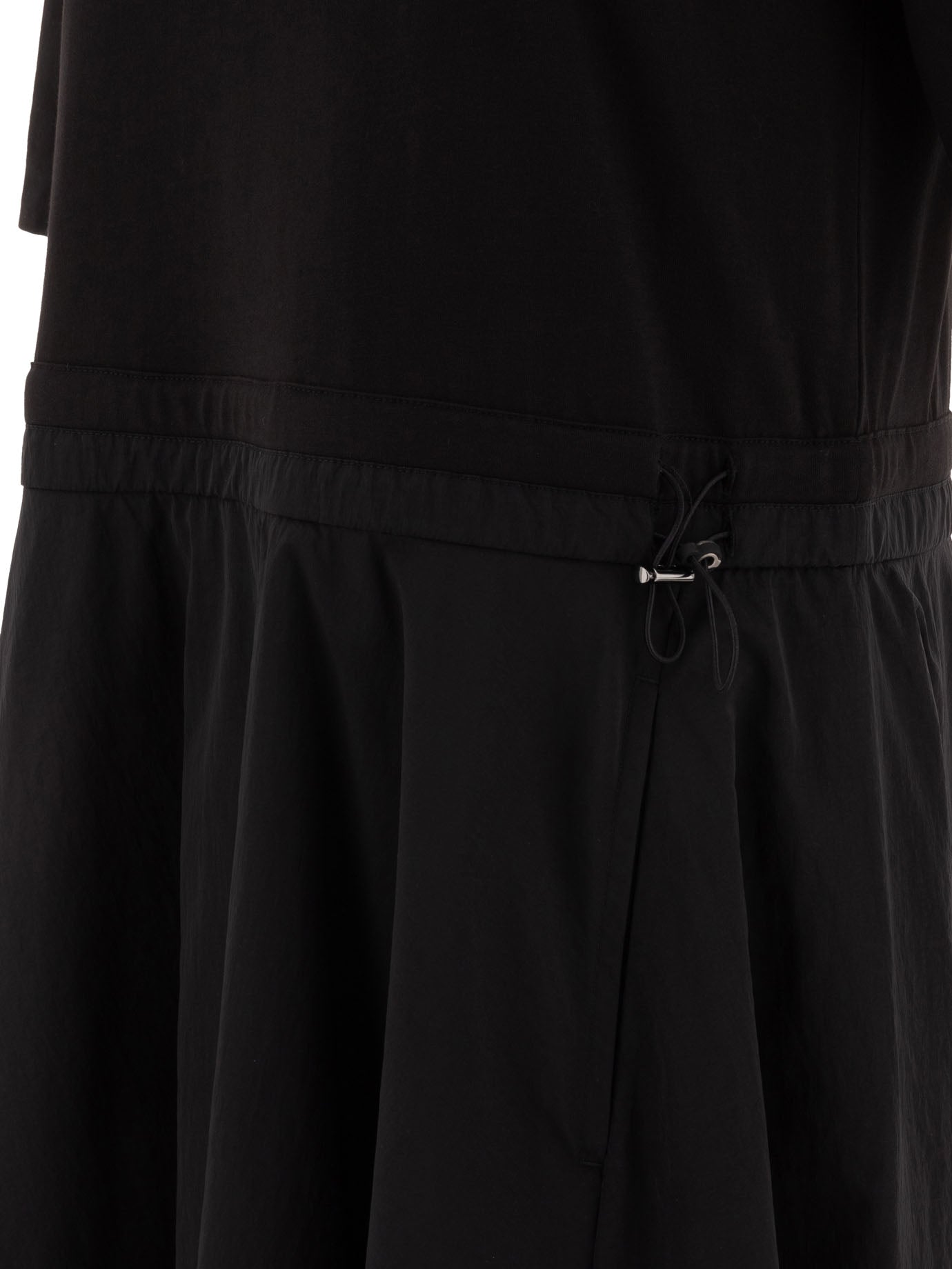 Moncler Pleated midi dress - Black