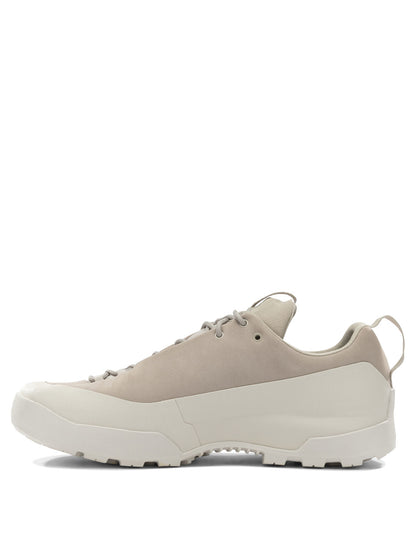 Arc'teryx "Konseal GTX" Low-top sneakers - Beige