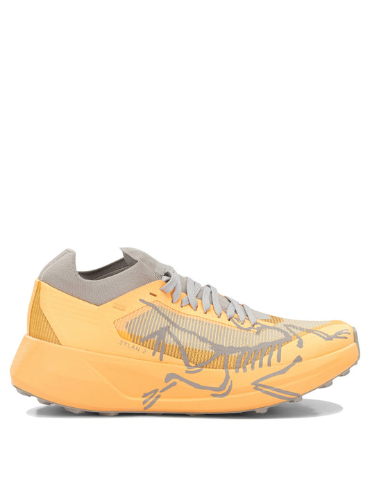 Arc'teryx "Sylan 2" low top sneakers - Orange