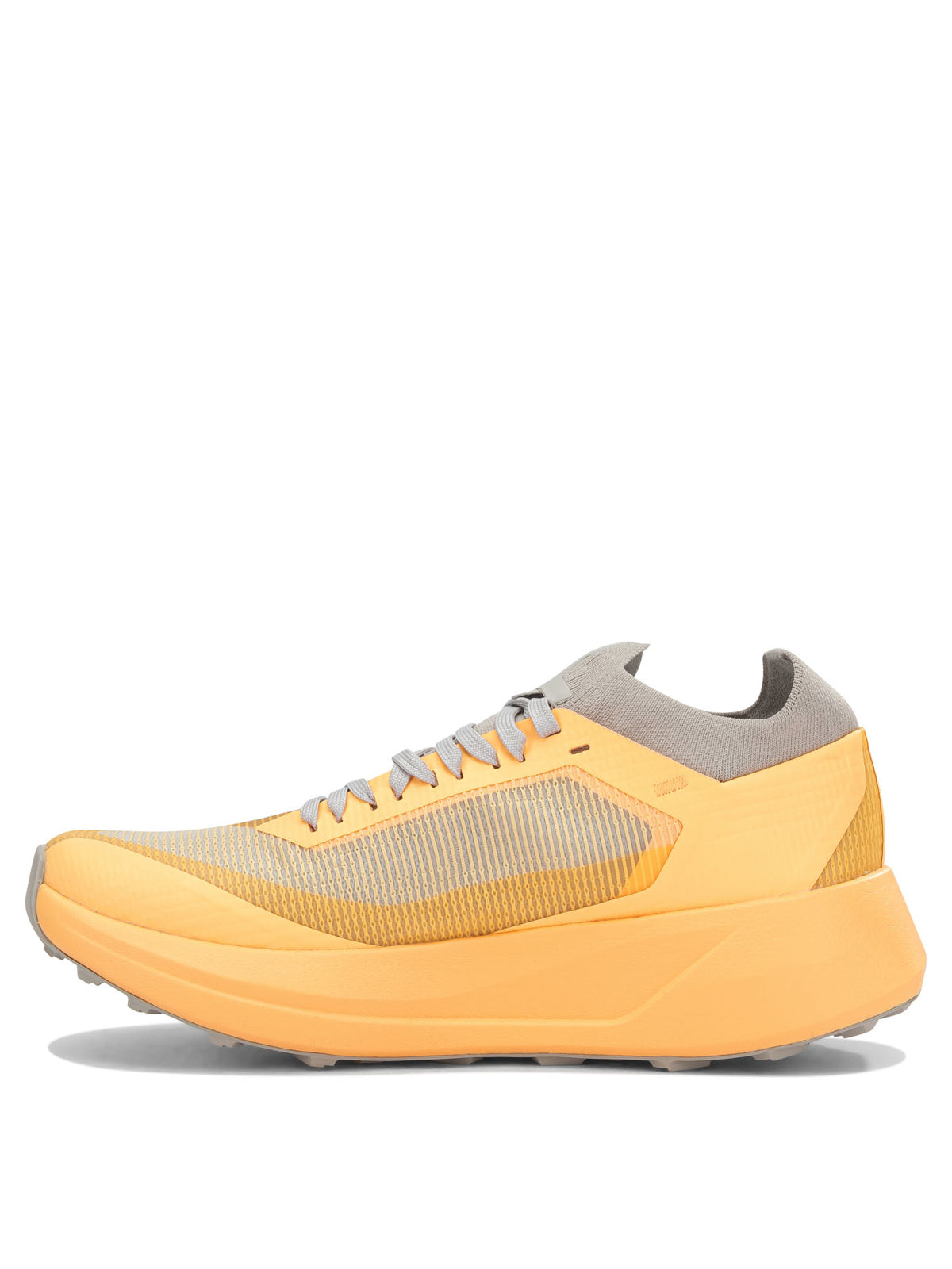 Arc'teryx "Sylan 2" low top sneakers - Orange