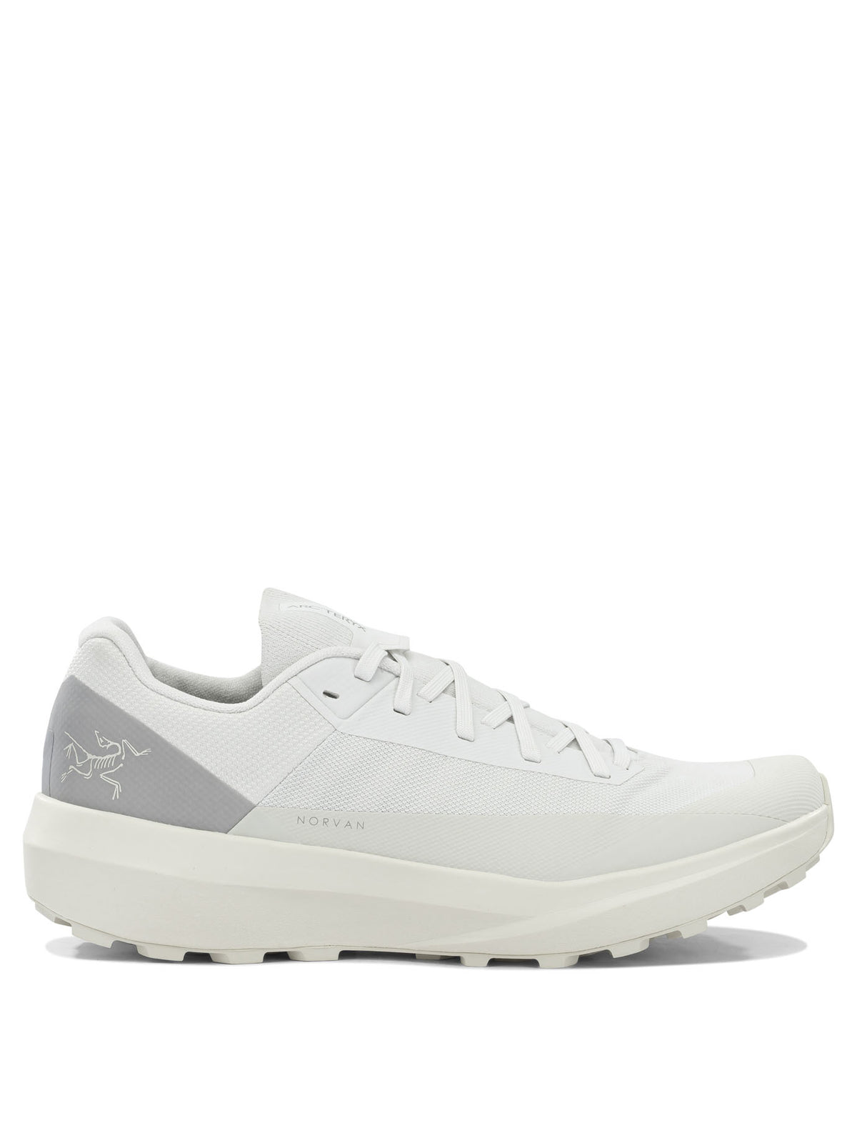 Arc'teryx "Norvan LD 4" low sneakers - White