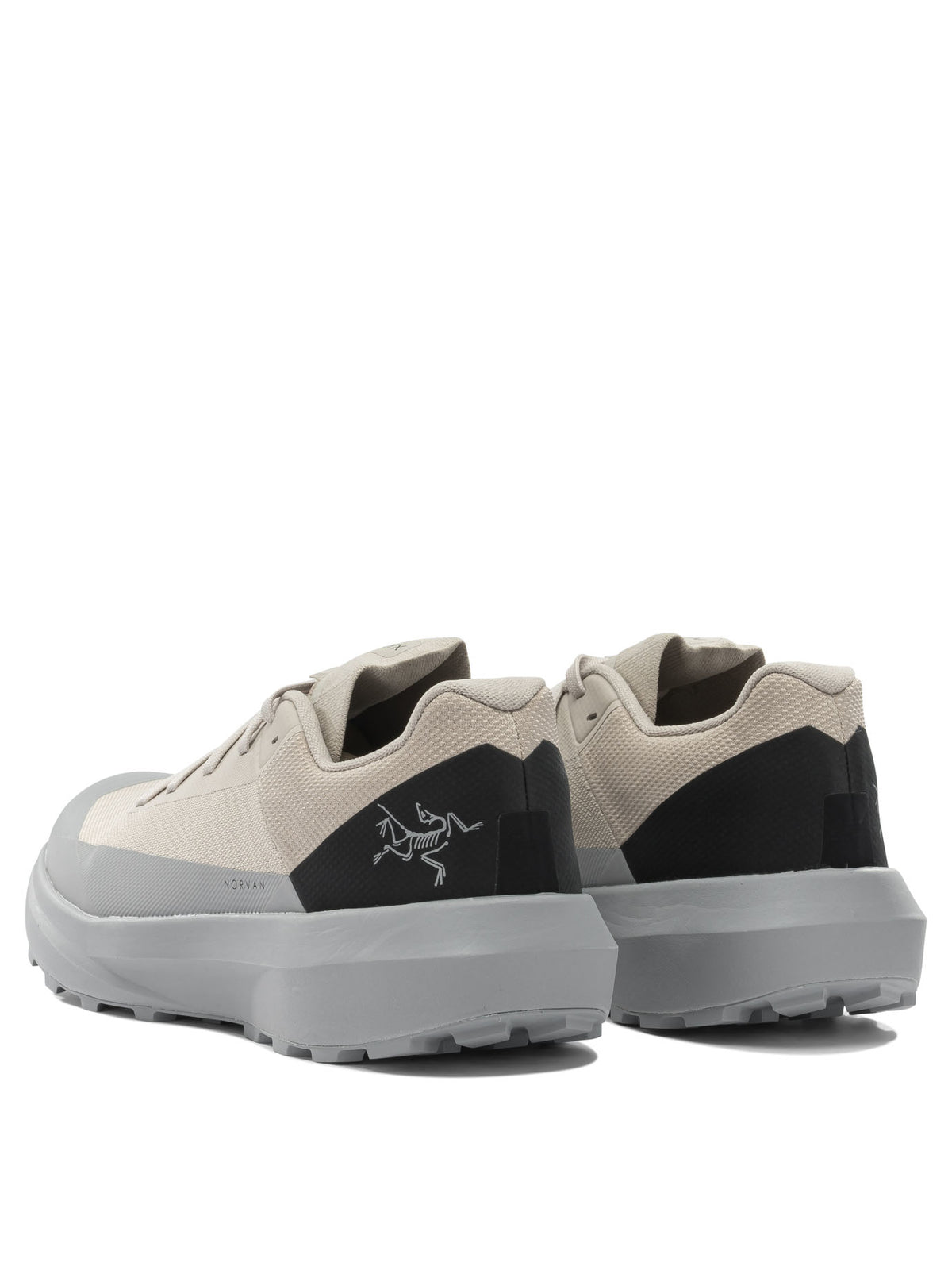 Arc'teryx "Norvan LD 4" low sneakers - Beige