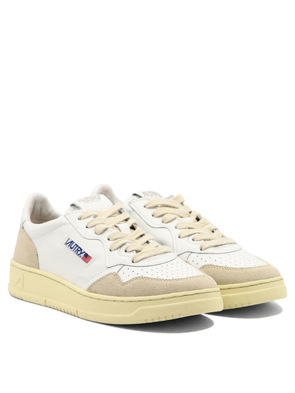 Autry "Medalist Low" sneakers - White