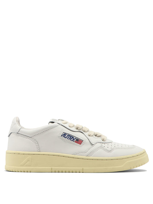 Autry "Medalist Low" sneakers - White