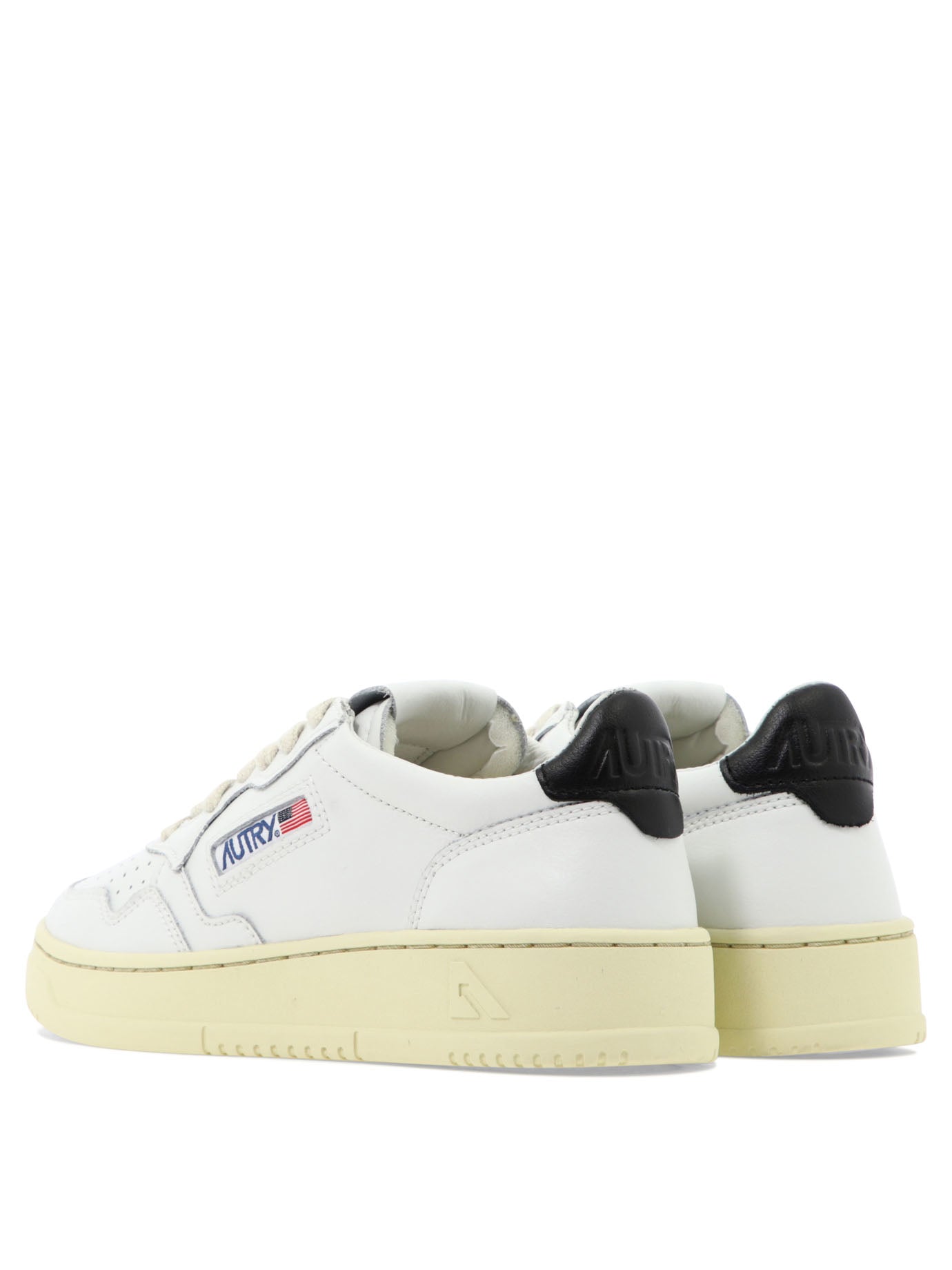 Autry "Medalist Low" sneakers - White