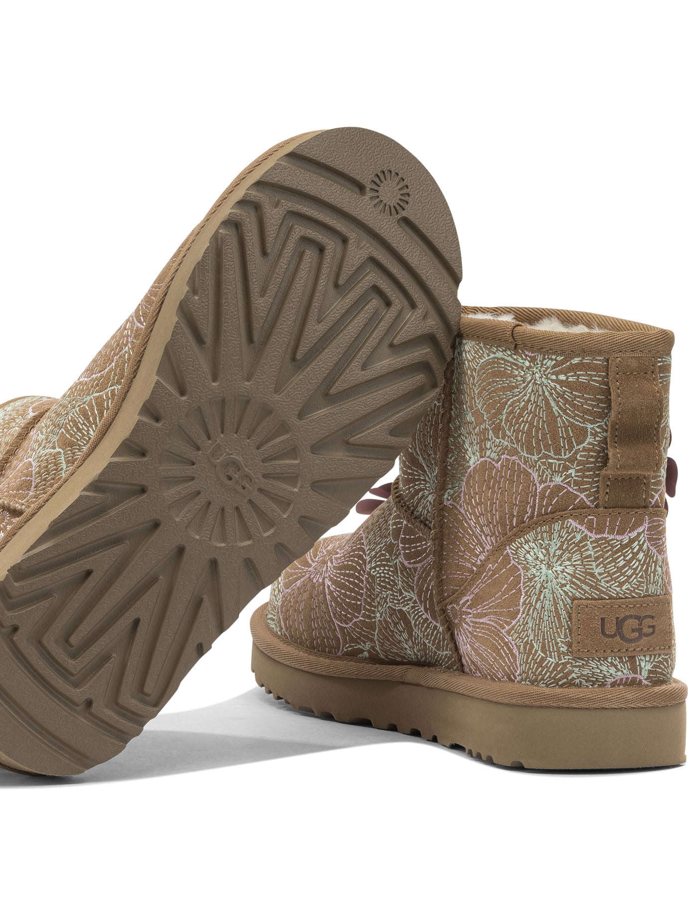 Ugg "Classic Mini Meadow" ankle boots - Beige