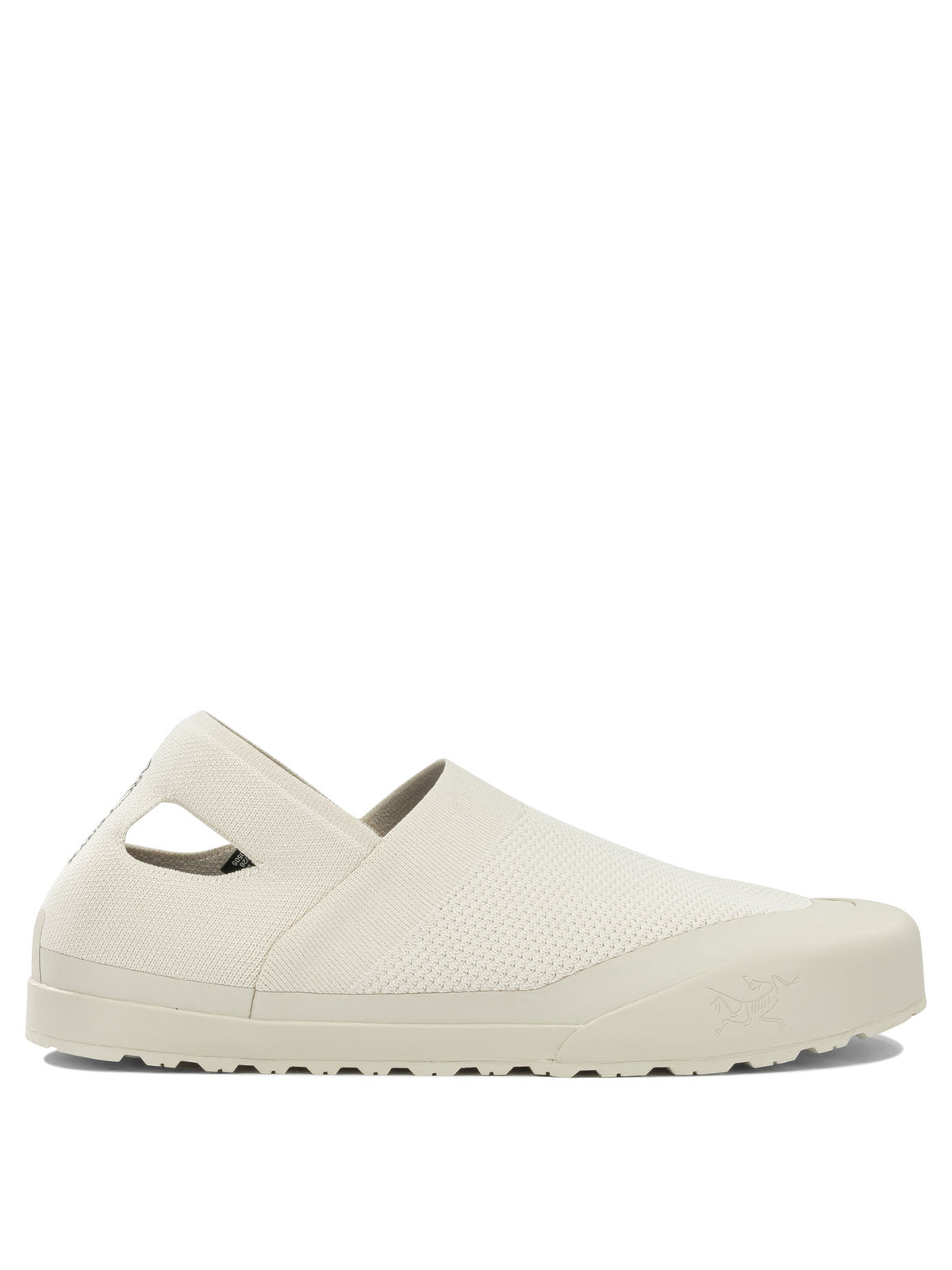 Arc'teryx "Kragg Aura" Low-top sneakers - White