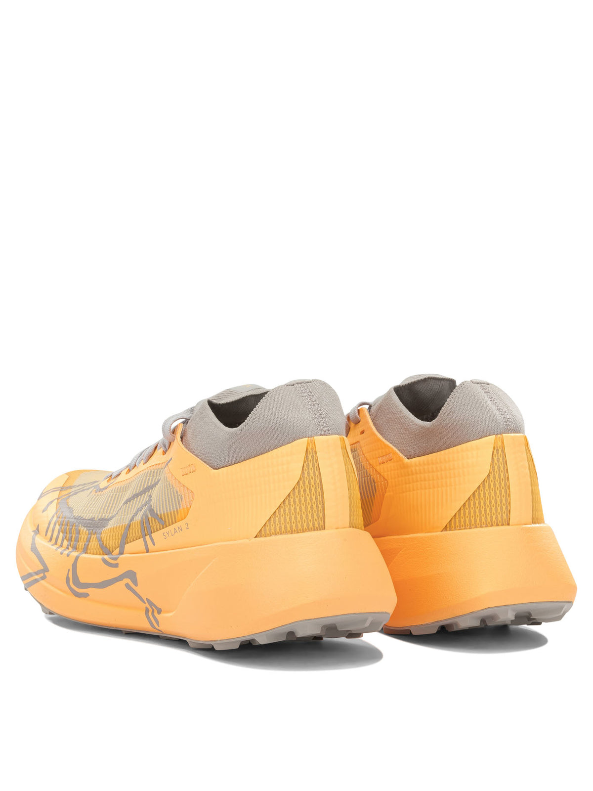 Arc'teryx "Sylan 2" Low-Top Sneakers - Orange