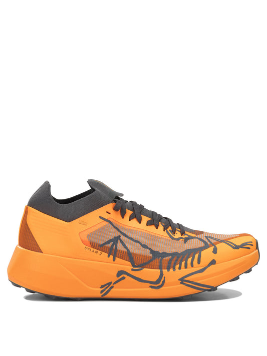 Arc'teryx "Sylan 2" Low-Top Sneakers - Orange