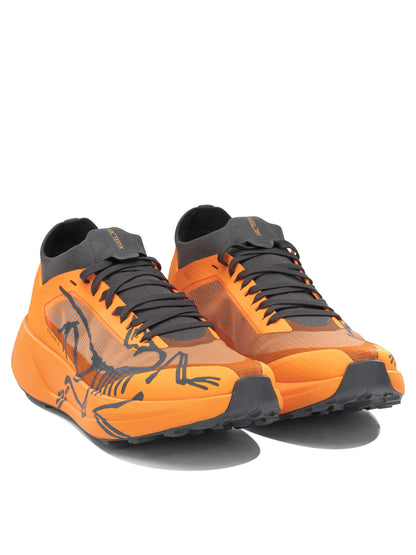 Arc'teryx "Sylan 2" Low-Top Sneakers - Orange
