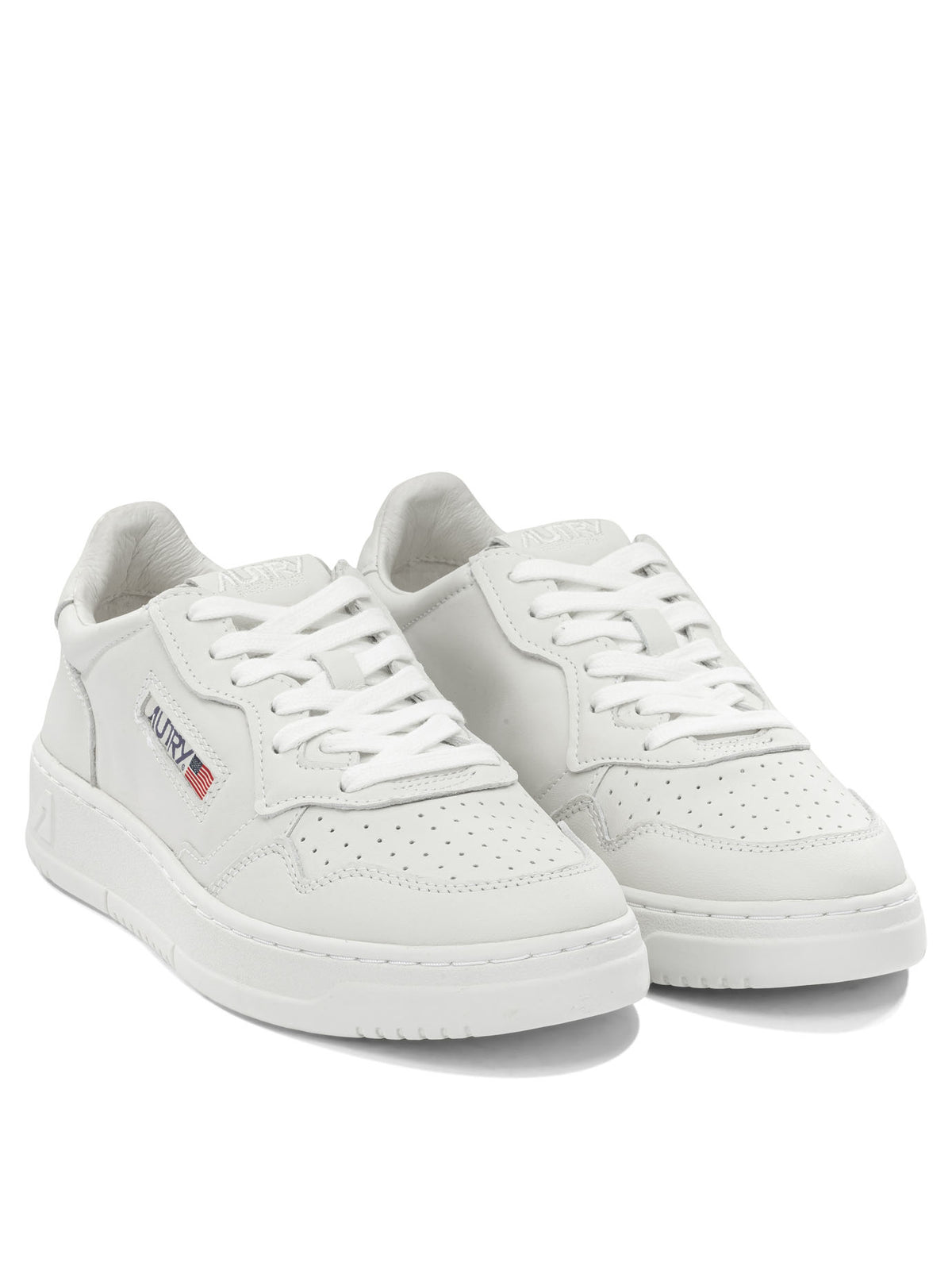 Autry "Medalist Low" Low-Top Sneakers - White