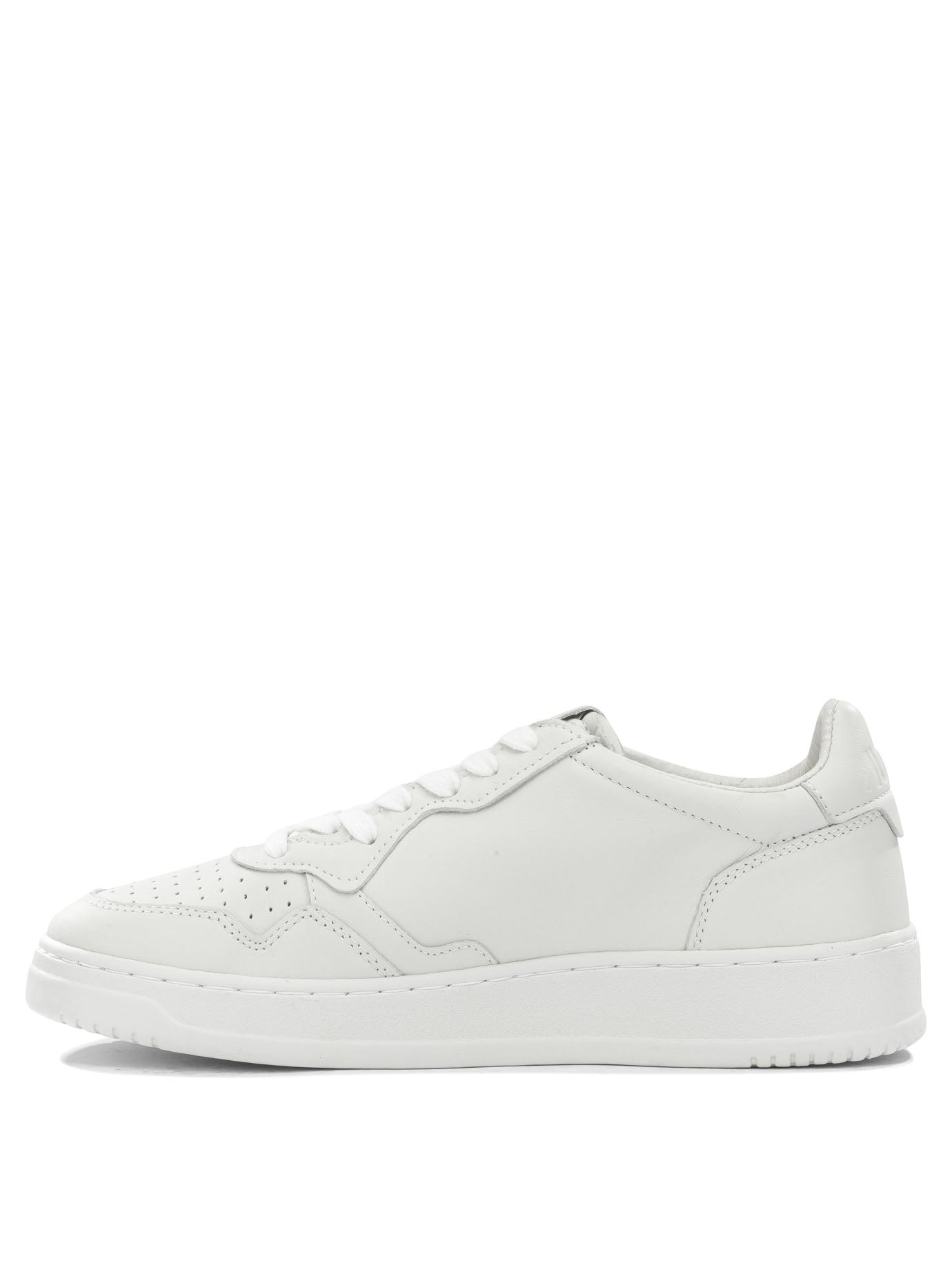 Autry "Medalist Low" Low-Top Sneakers - White