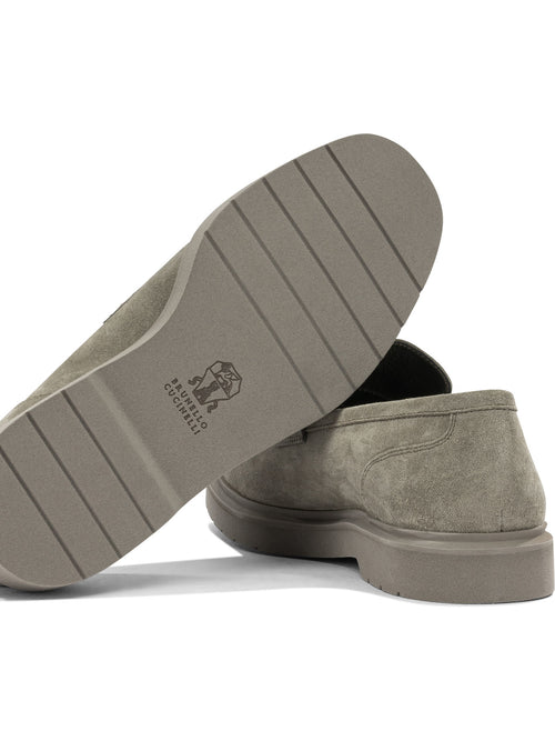 Brunello Cucinelli Suede loafers with charm - Beige