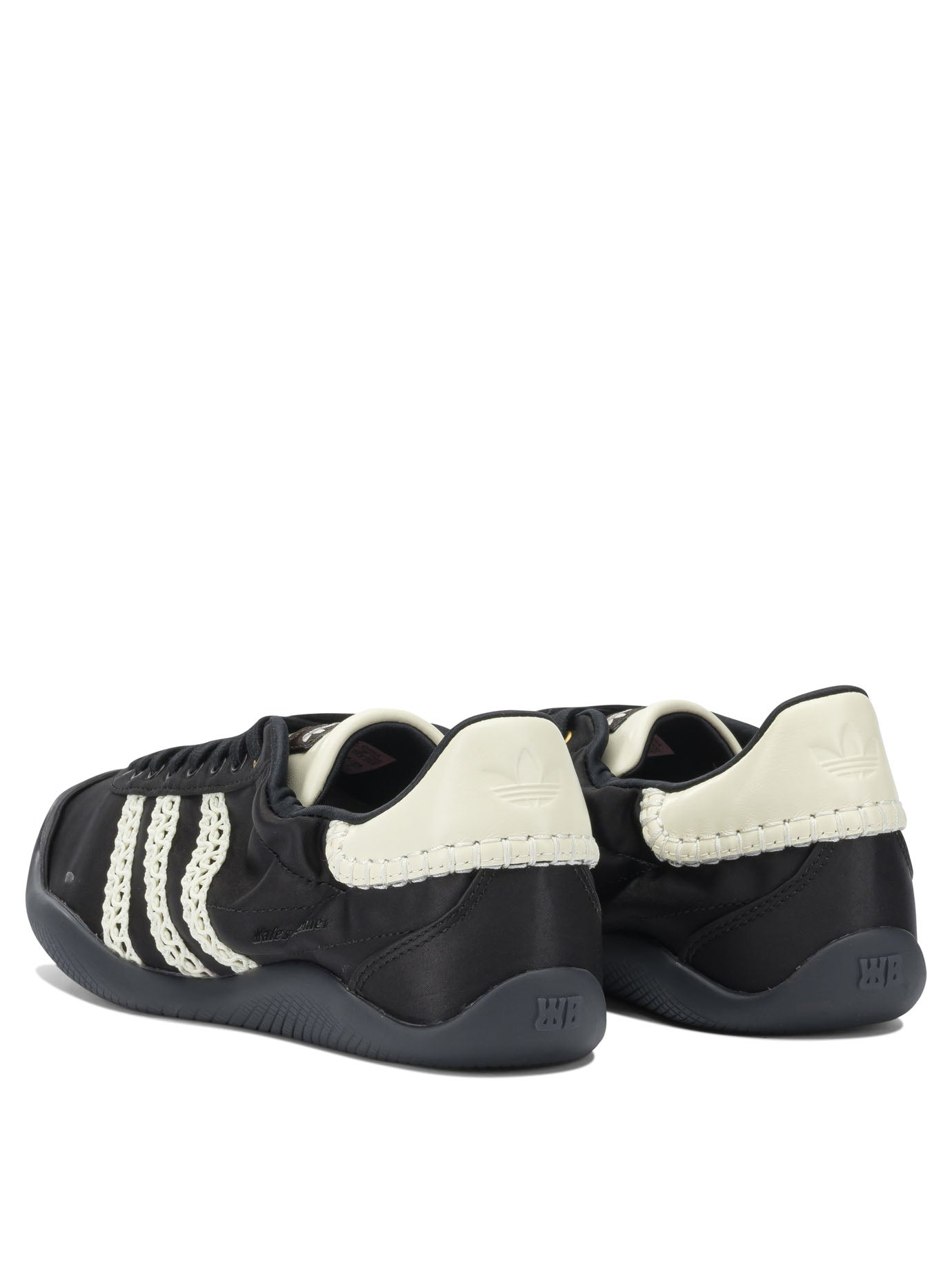Adidas Originals "Wales Bonner Karintha Lo Satin" sneakers - Black