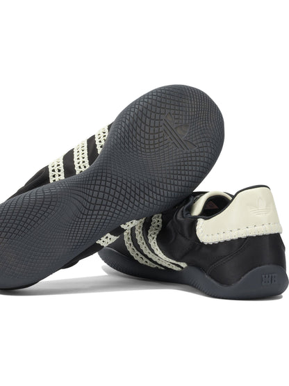 Adidas Originals "Wales Bonner Karintha Lo Satin" sneakers - Black