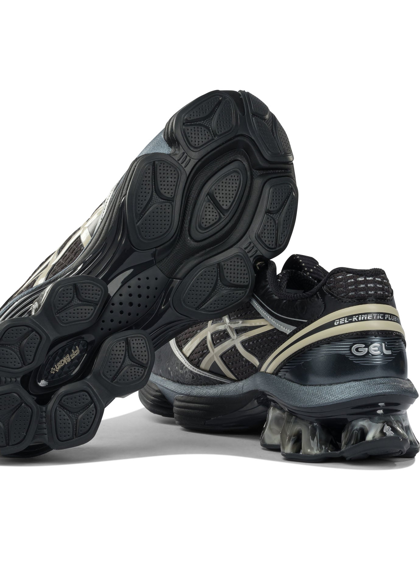 Asics "US6-S GEL-KINETIC FLUENT" Sneakers - Black