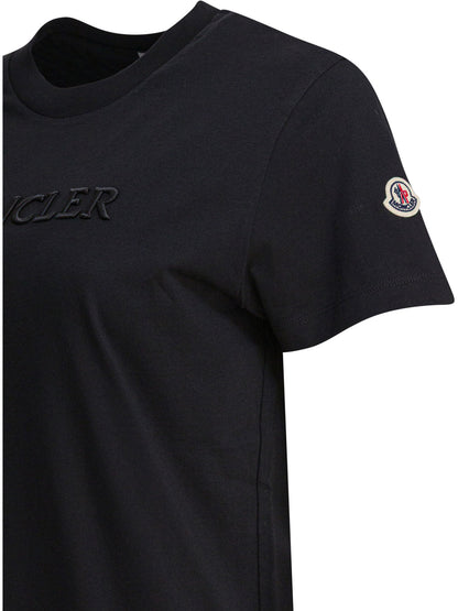 Moncler T-shirt with embroidered logo - Black