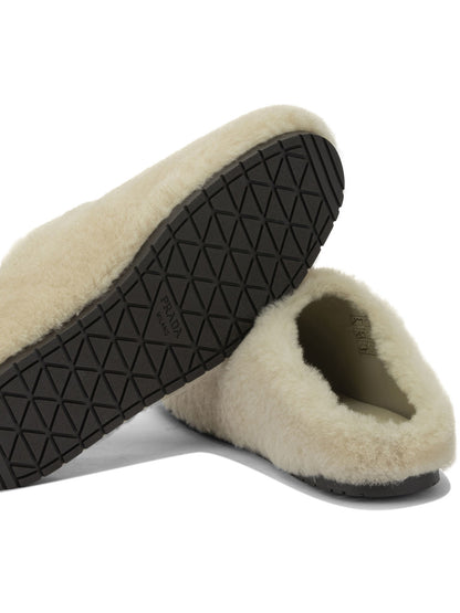 Prada Sheepskin sabots - Beige