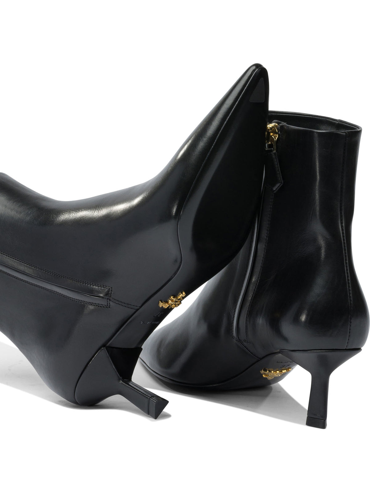 Prada Logo leather ankle boots 30 mm - Black